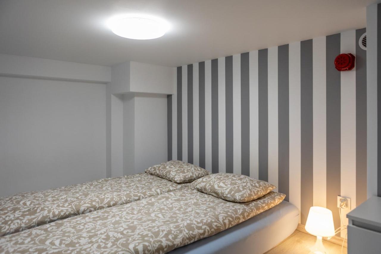 Studia Przy Lotnisku Od Wroclawapartament-Pl Extérieur photo