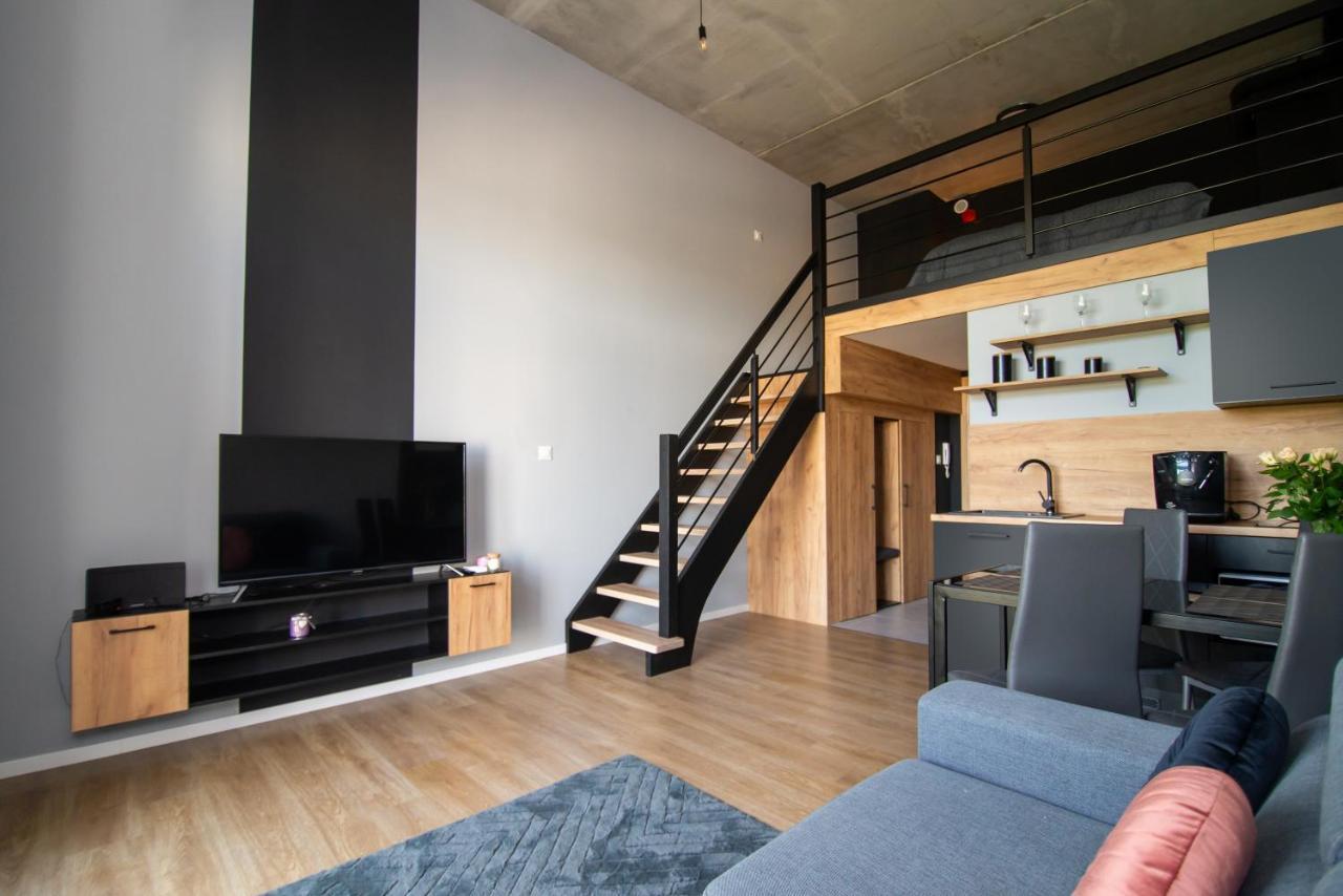 Studia Przy Lotnisku Od Wroclawapartament-Pl Extérieur photo